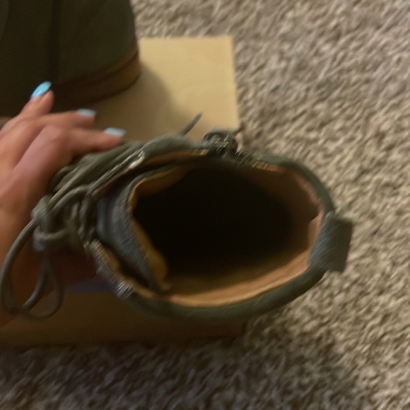 Sofft Baxters olive fatigue suede boots - Picture 4 of 8